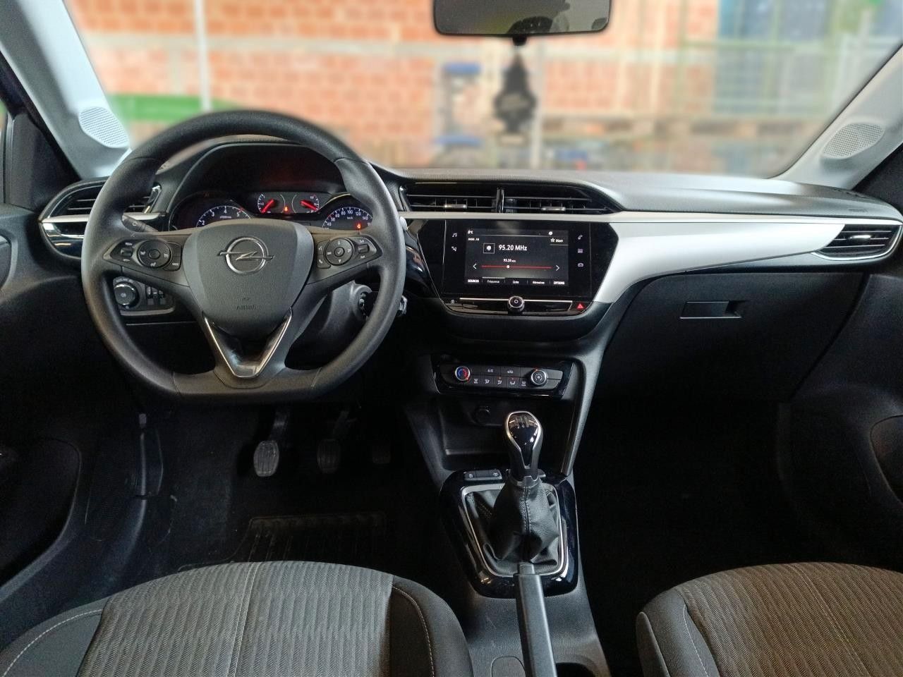 Fahrzeugabbildung Opel Corsa F 1.2 EDITION NAVI/PDC/SPORT/TEMP./USB