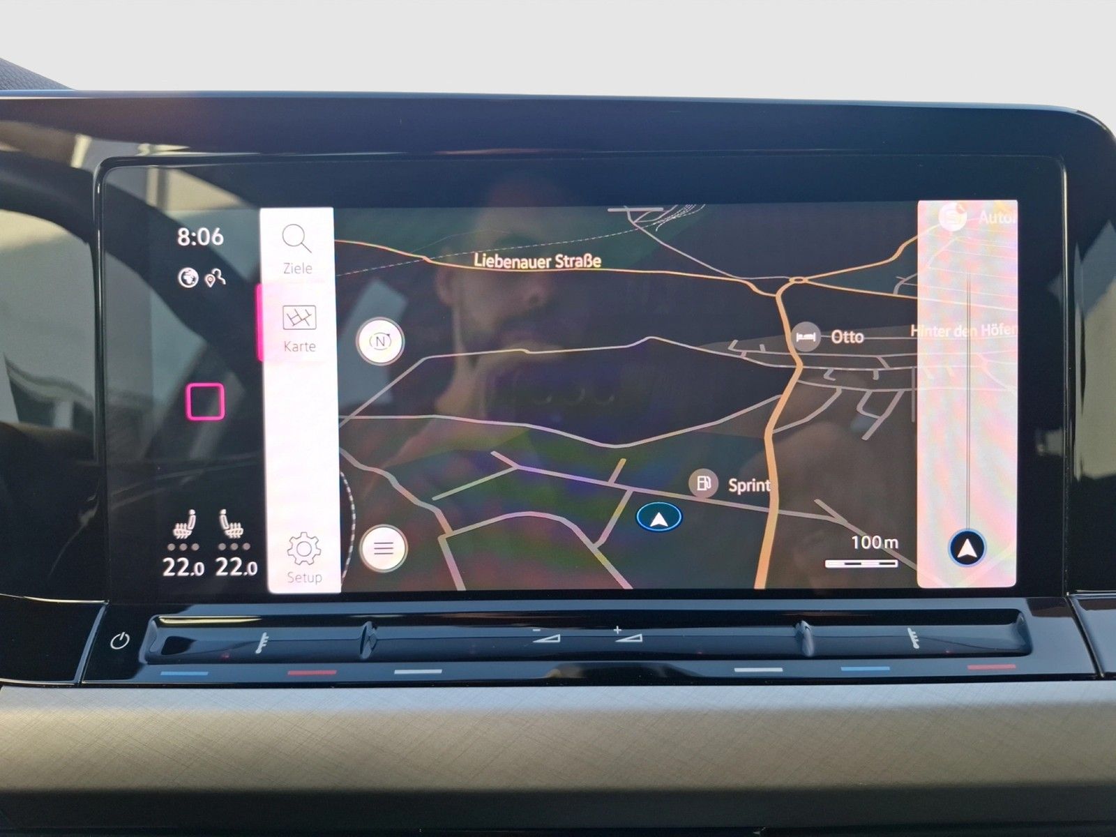 Fahrzeugabbildung Volkswagen Golf VIII Variant TSI Life LED Navi AID ACC PDC