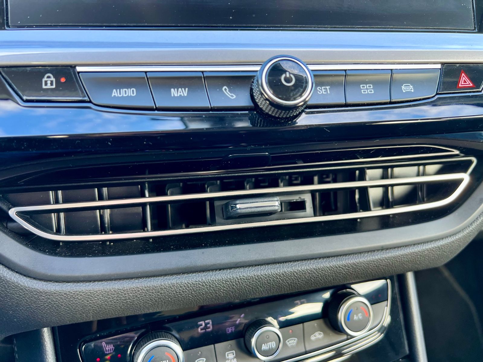 OPEL Grandland X Grandland Enjoy AAC SHZ KAMERA GZJR