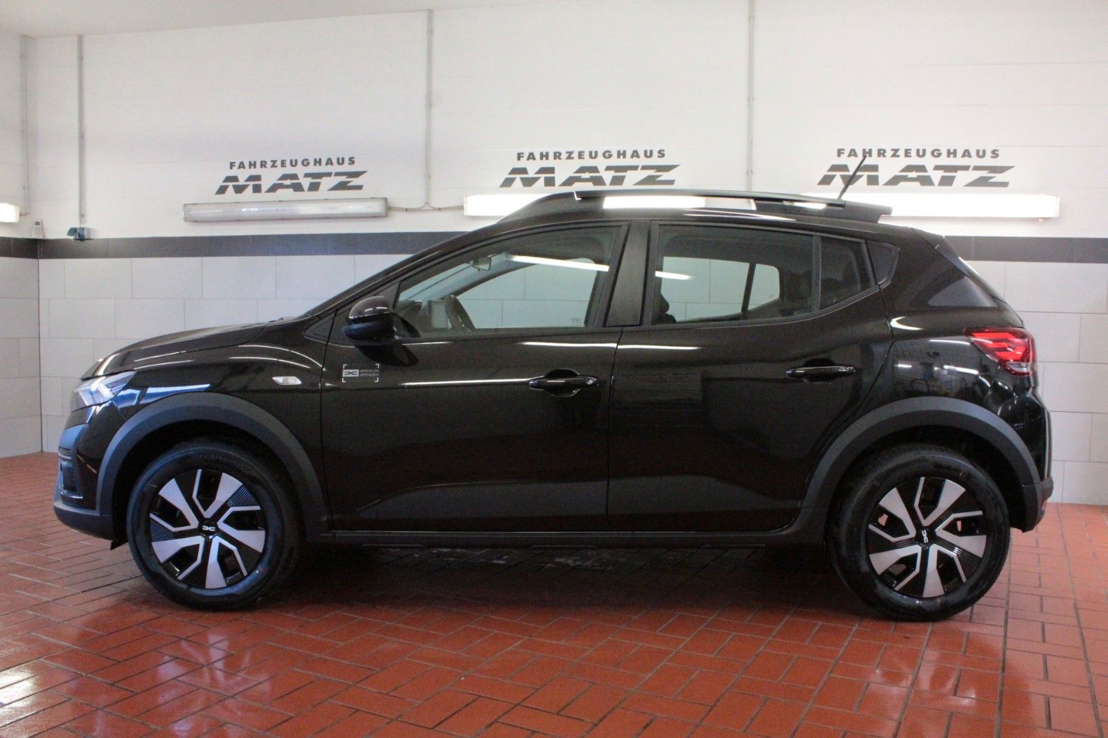 Fahrzeugabbildung Dacia Sandero Stepway TCe 90 Expression *WInterpaket*