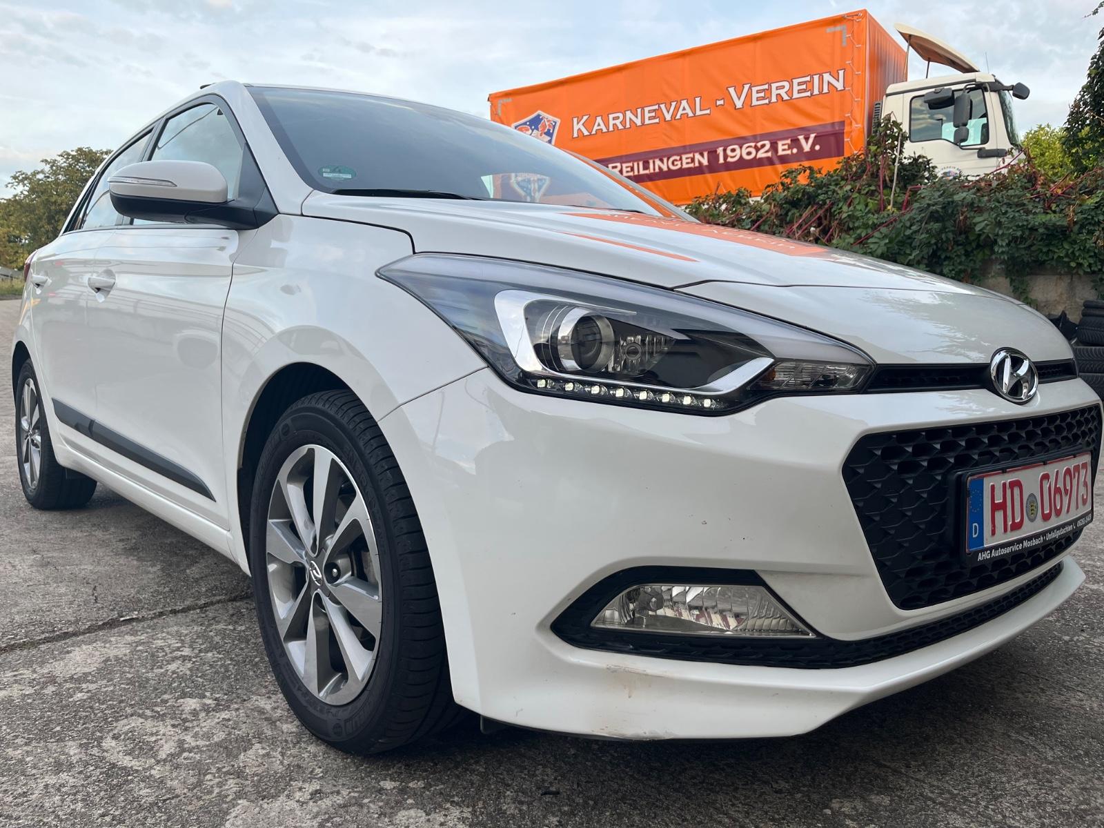 Hyundai i20/SHZ/NAVI/KLIMA/LMF/NEU/ TUV/AU