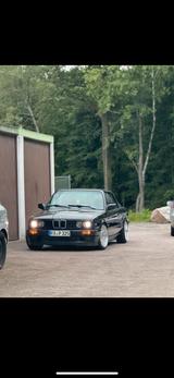 BMW E30 325i Cabrio  - BMW 325 aus 1990