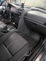 Peugeot 407 JBL 140 Automatik JBL  2.0i - Peugeot 407 mit Benzin-Antrieb: Automatik