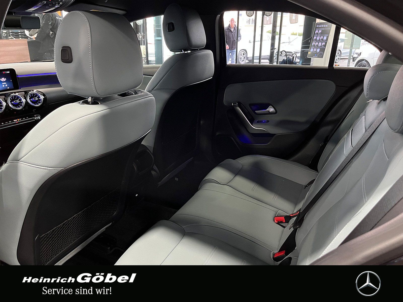 Fahrzeugabbildung Mercedes-Benz A 220 d Lim. AMG+NIGHT+AMBIENTE+KAMERA+LENKRADHZ