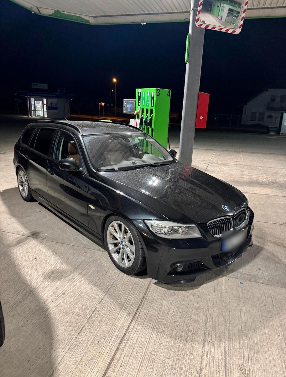 BMW 320 2013 — engine 169 HP (124kW)