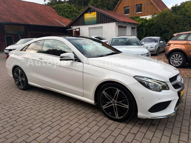 MERCEDES-BENZ E 200 AMG-LINE*Panorama*Keyless*SZH*LED*Leder*EE