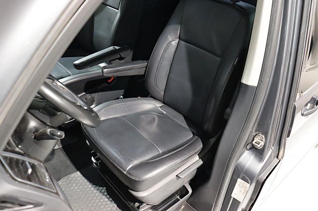 T6 Caravelle 2.0 TDI DSG Highline Leder Standh.