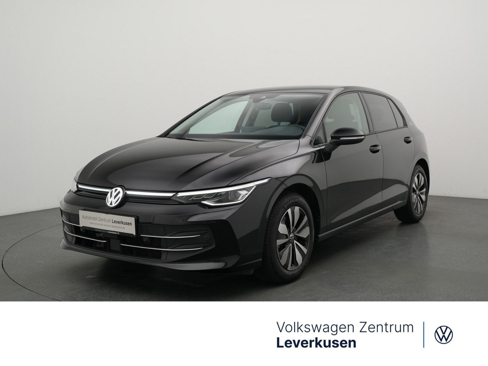 Volkswagen Golf - Bild 1