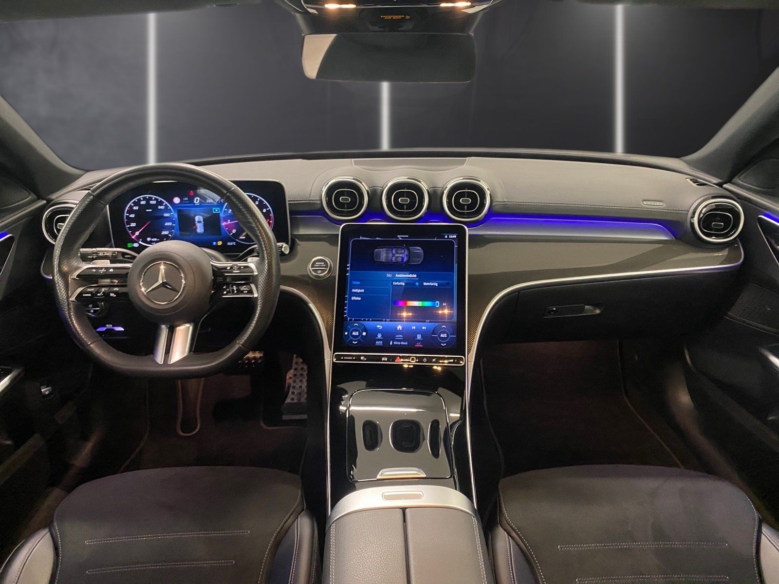Fahrzeugabbildung Mercedes-Benz C 300 T AMG*Panorama*Distro*AHK*Night*LED*Totwin
