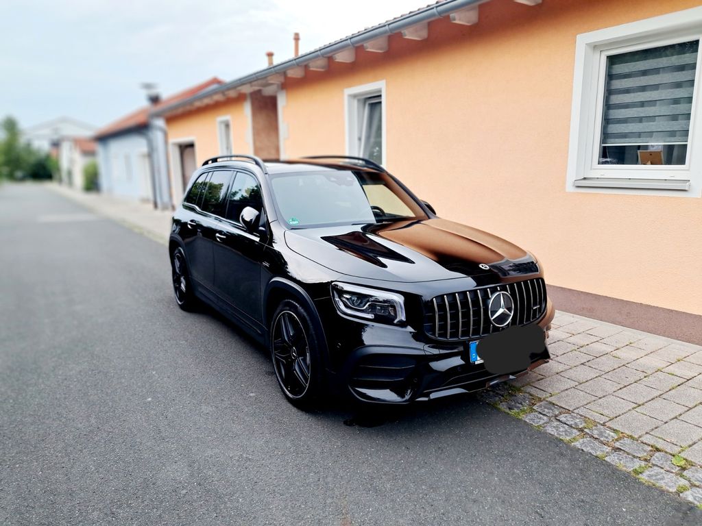 Mercedes-Benz GLB 35 AMG