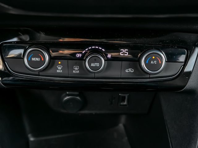 Opel Corsa F e Elegance Kamera Style-Paket LED