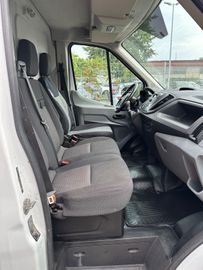 Ford Transit - 12