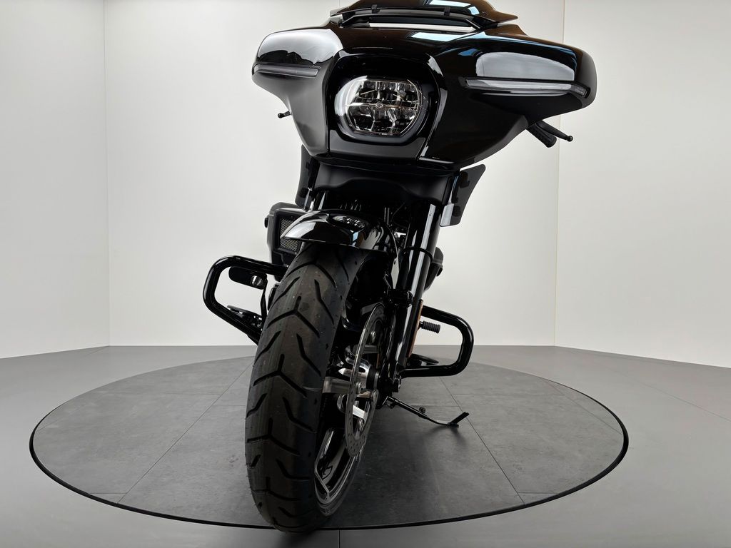 Fahrzeugabbildung Harley-Davidson STREET GLIDE *NEUWERTIG *MY25