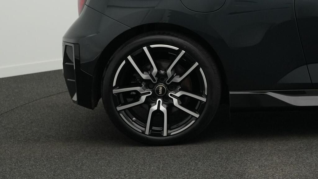 MINI Cooper SE - Bild 16