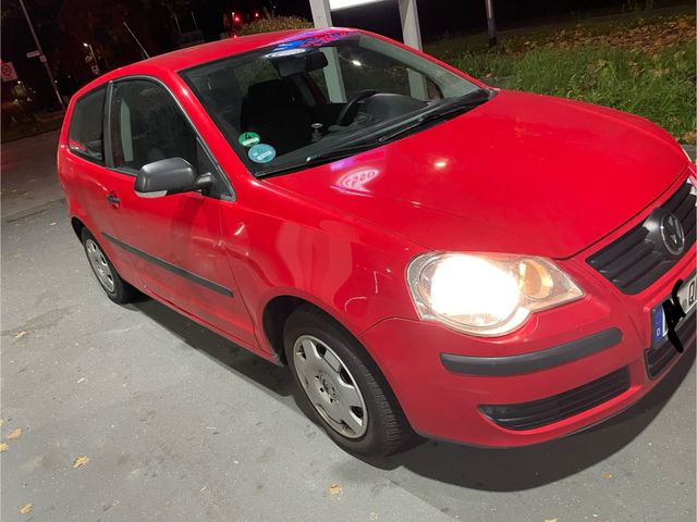 Volkswagen Vw polo 1.2 gute sushtand  angemelldet pro...