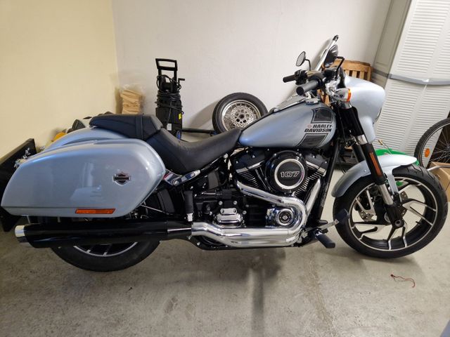 Harley-Davidson Sport Glide