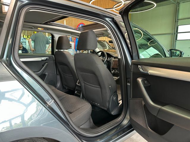 Skoda Octavia *PANO*SitzStandLenkradHZ*ACC*AHK*NAVI*