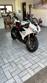 Triumph Daytona 675 R  - TRIUMPH SPORTLER DAYTONA