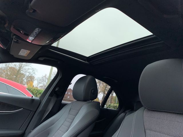 Fahrzeugabbildung Mercedes-Benz E 300 d Avantgarde+Sport & Style+AHK+Kamera+SHD
