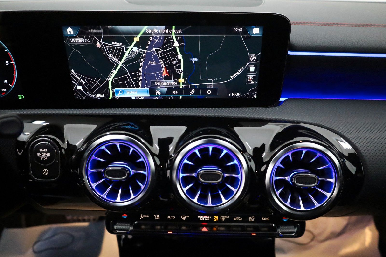 Fahrzeugabbildung Mercedes-Benz CLA 200d SB AMG Line T.Leder,Navi,LED,Night/Park