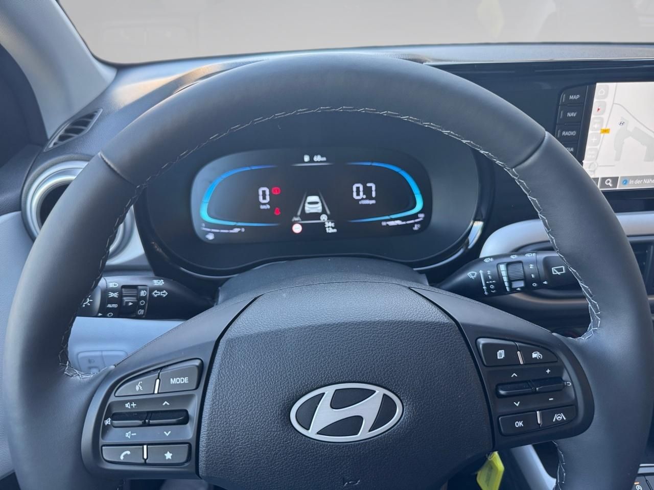 Fahrzeugabbildung Hyundai i10 PRIME *CARPLAY*NAVI*BT*SHZ*