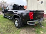 Chevrolet Silverado 3500 HD - Chevrolet Silverado mit Diesel-Antrieb: Allradantrieb