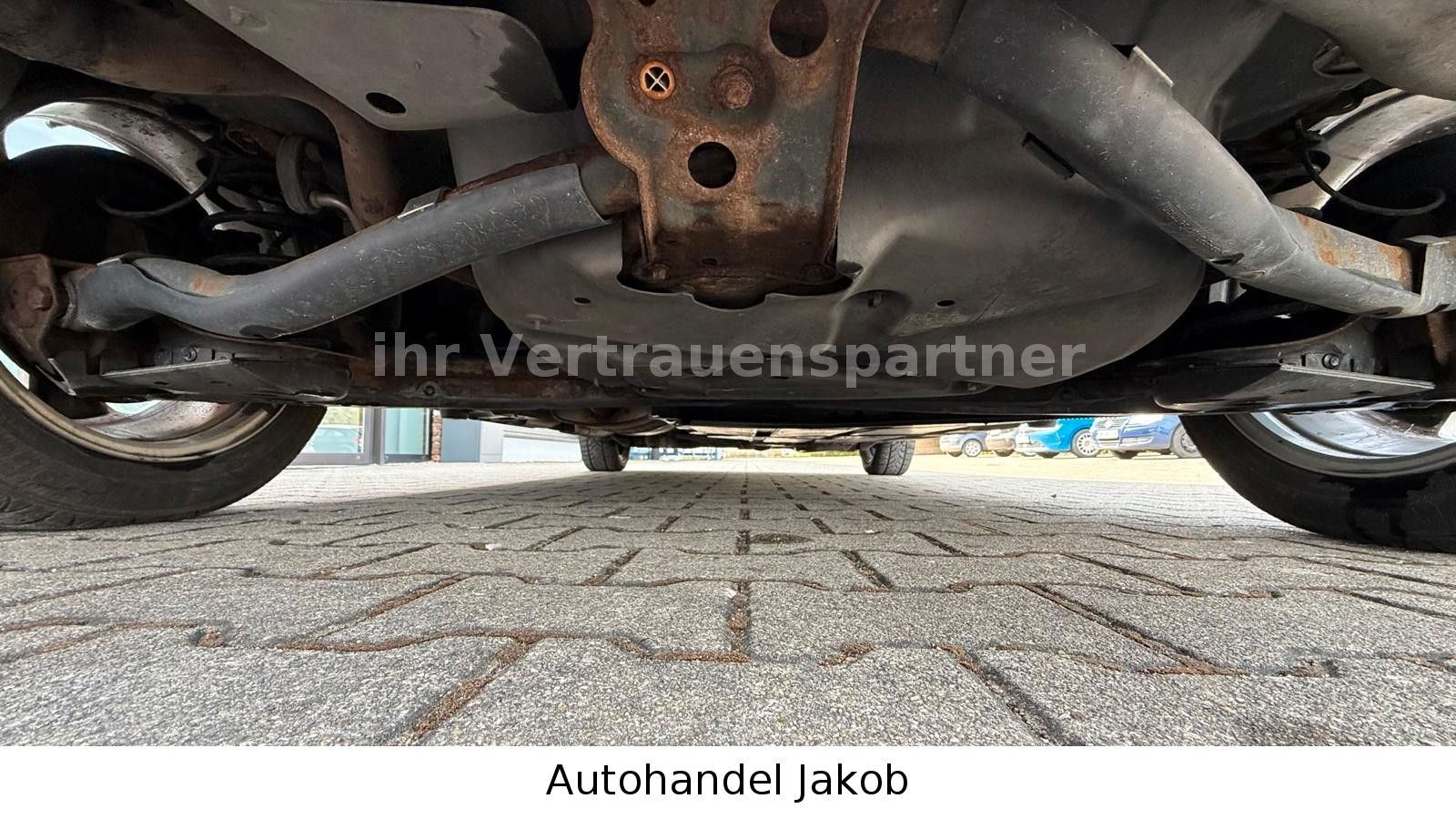 Fahrzeugbild 26