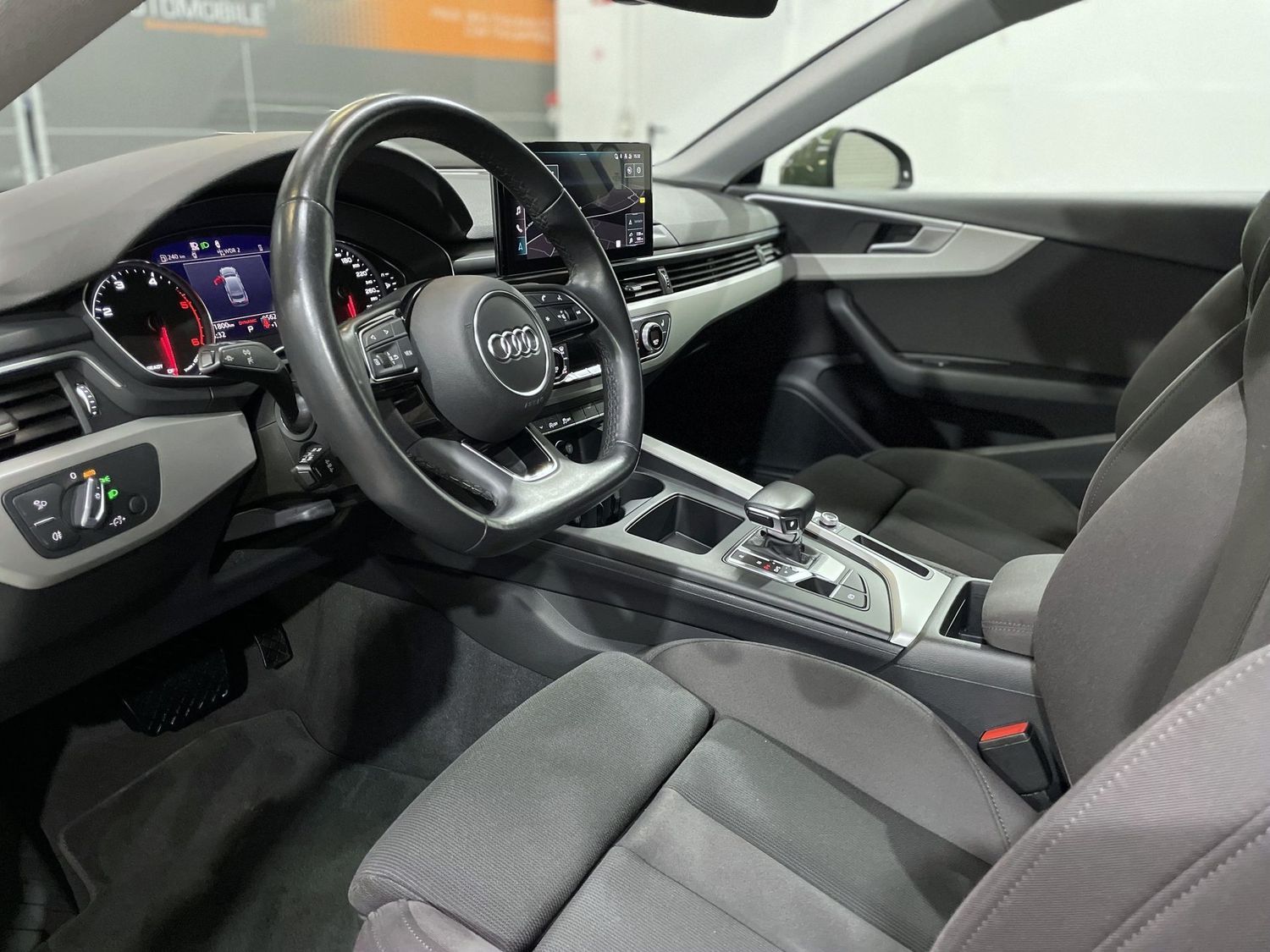 Fahrzeugabbildung Audi A5 35 TDI 3x S-line #Matrix#LED#20"#Navi