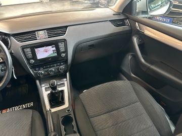 Skoda Octavia Combi Ambition *CNG*BI-XENON*TEMPOMAT