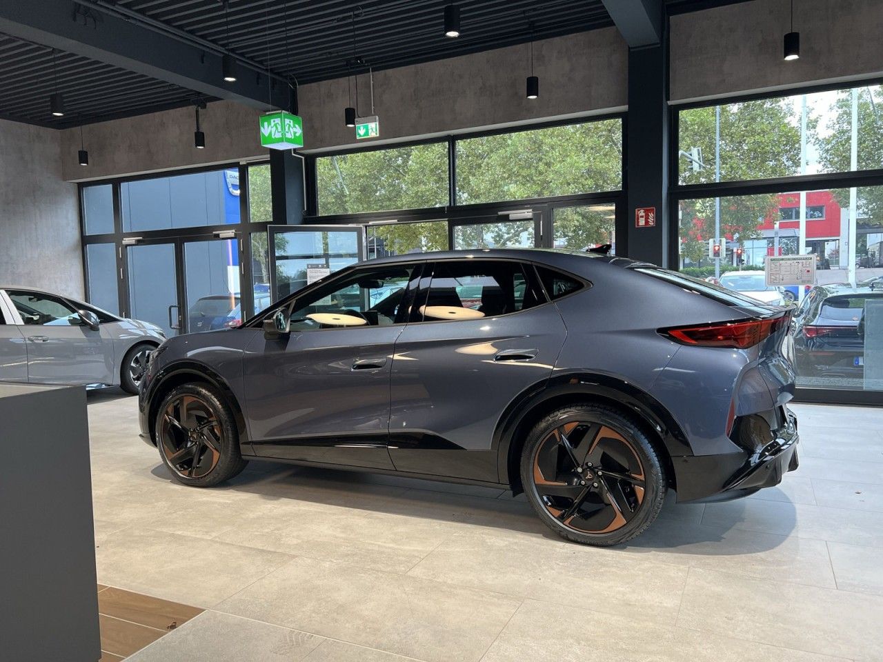 Cupra Tavascan - Bild 2