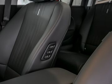 Hyundai Ioniq 9 226 kW 4WD Uniq Autobahnassistent BOSE