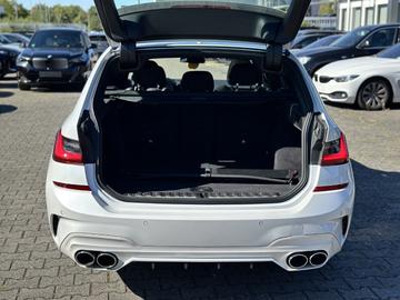2021 Alpina B3 photo 7