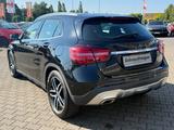 Mercedes-Benz GLA 200 GLA GLA 200 - Mercedes-Benz GLA 200: Limousine