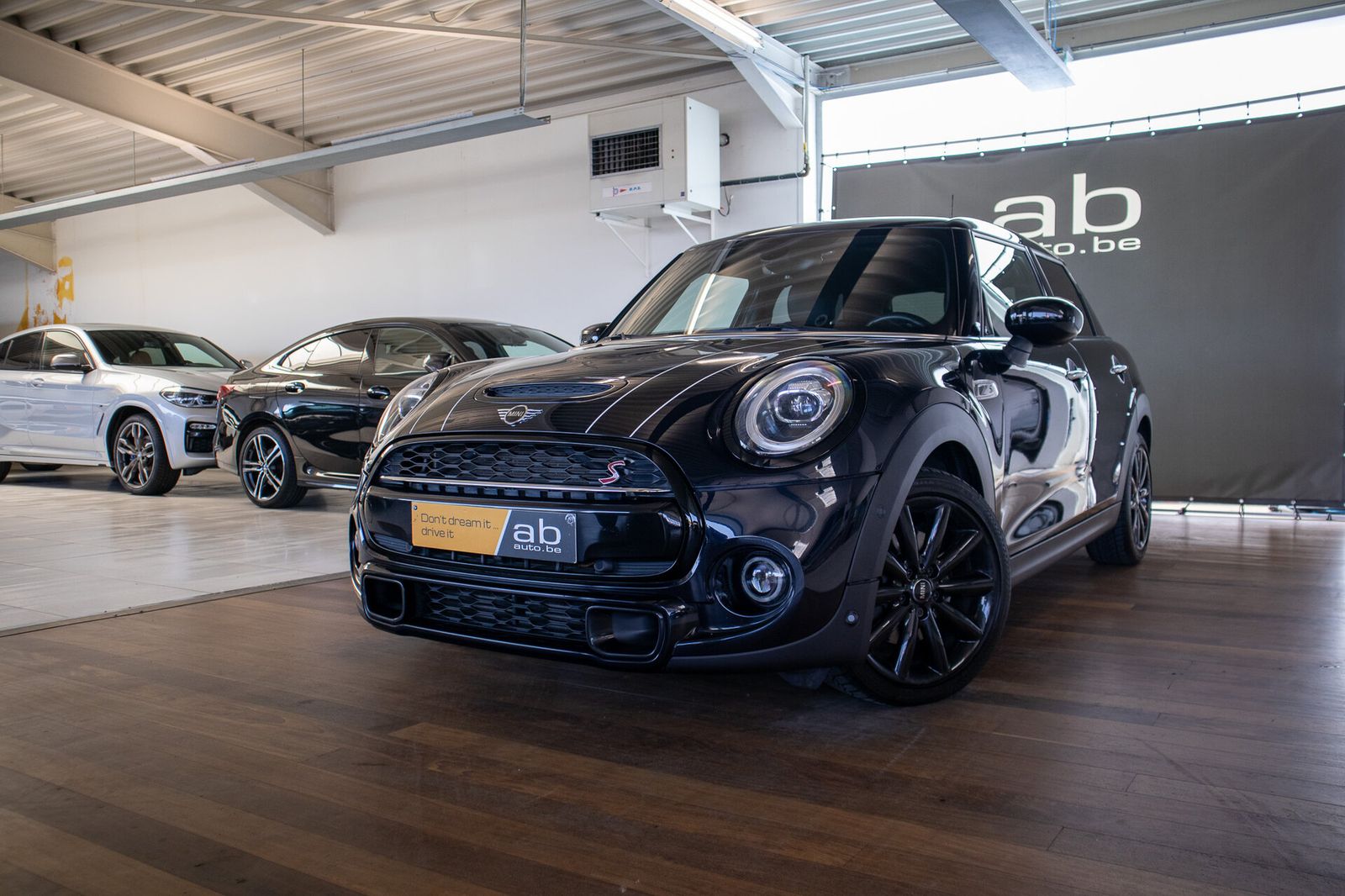 MINI Cooper S 2.0, CHILI, CAMERA, APPLE CARPLAY, LED,