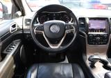 Jeep Grand Cherokee 3.0 CRD Summit StandHz*PANO*AHK* - Jeep Grand Cherokee Summit mit Diesel-Antrieb