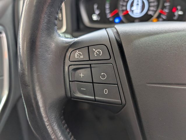 Volvo V60 Kombi Linje Business GewerbeExport!