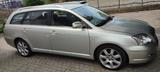 Toyota Avensis Combi Executive 2.0-l-VVT-i Executive - Toyota Avensis in Bonn