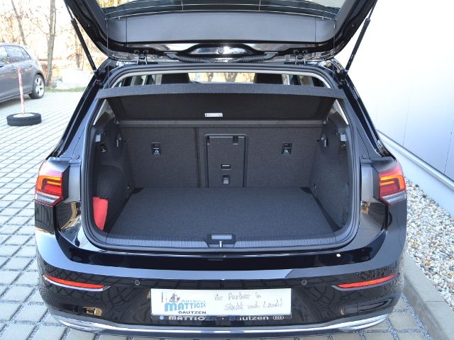 Golf VIII 1.5 Style AHK/LED/NAVI+RFK/17-ZOLL/BUS