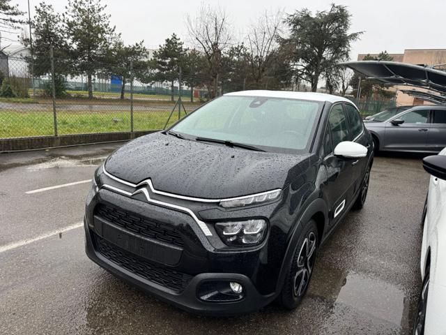 Citroën CITROEN C3 PureTech 83CV Shine BICOLOR NAVI+RETR