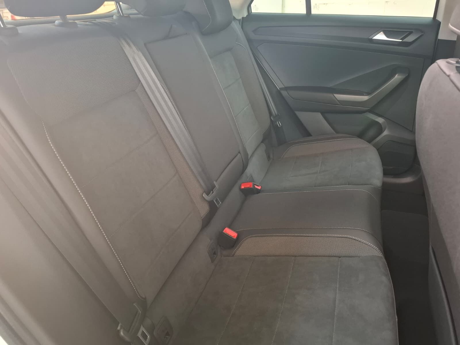 Fahrzeugabbildung Volkswagen T-Roc Style 1.0 TSI +ACC +LED +Park & LaneAssist