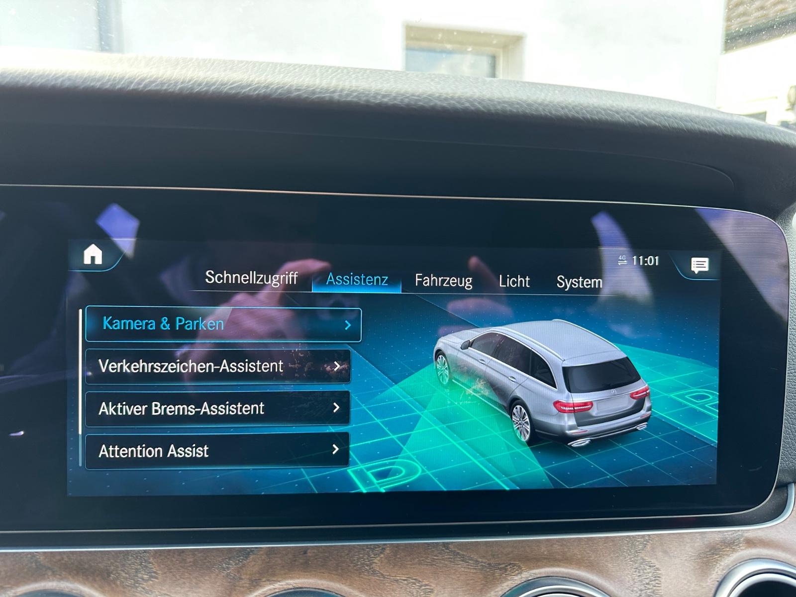 Mercedes-Benz E 300 de 9G T Avantgarde*1HAND*Leder*Virtual*Gar
