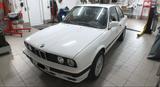BMW E 30 318i 2 Türige Limo, -KLIMAANLAGE- - BMW 318: 318i E30