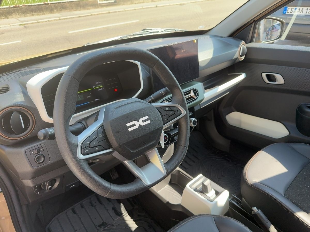 Fahrzeugabbildung Dacia Spring Extreme ELECTRIC 65