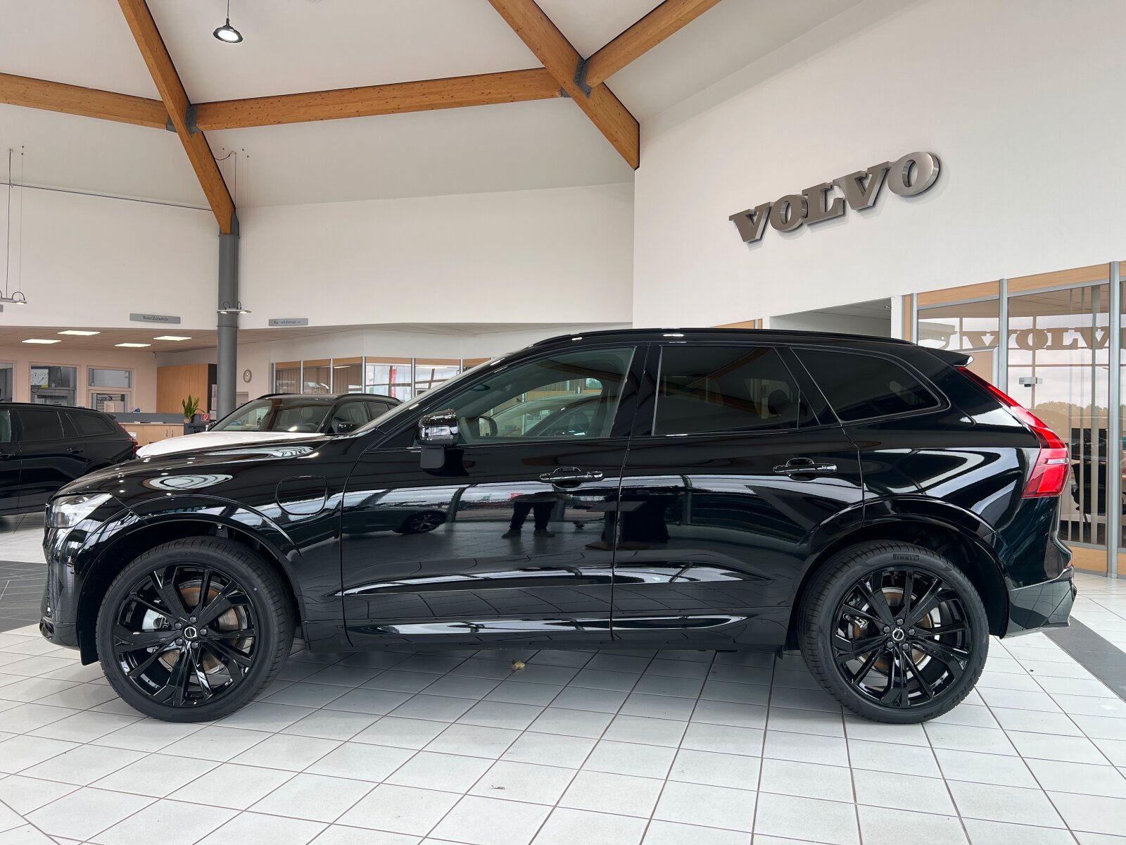 Volvo XC60 T6 Plus Black Edition || AKTION GEWERBE || imagem 2