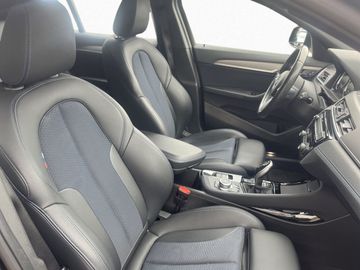 BMW X2 - 10
