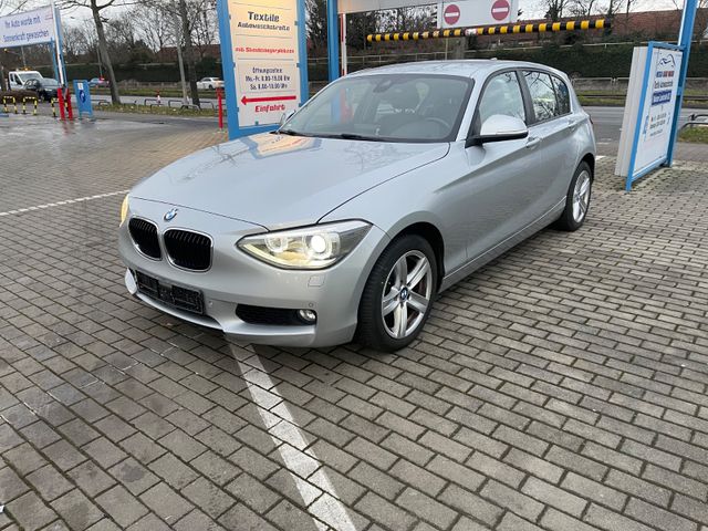 BMW 120d 1 Lim. 5-trg.*Ledersitze*Navi*Xenon*PDC*