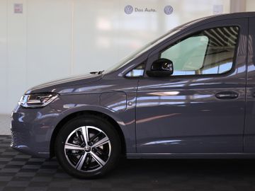 Volkswagen Caddy eHybrid DSG LED APP ACC SIDE ASSIST AHK