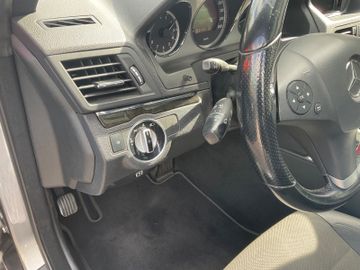 Mercedes E 250 - 10