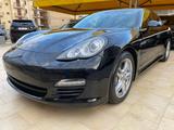 Porsche Panamera 3.0 S Hybrid - Porsche Panamera aus 2012 mit Hybrid-Antrieb