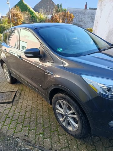 Ford Kuga 2,0 TDCi 4x4 132kW Titanium 